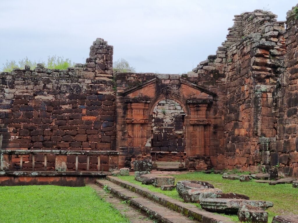 lugares turisticos de misiones ruinas de san ignacio 3